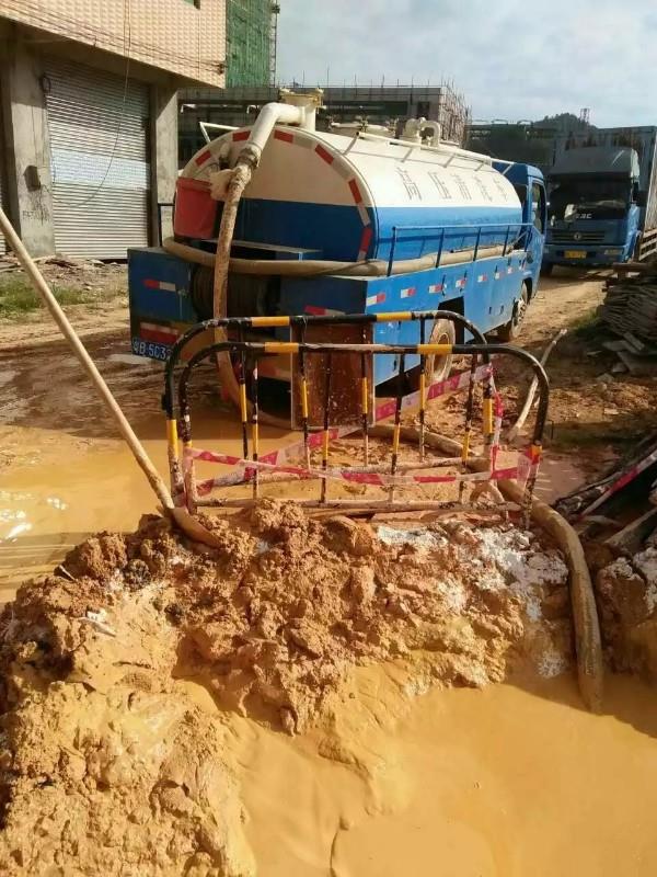 鹰手营子矿工地淤泥清淤