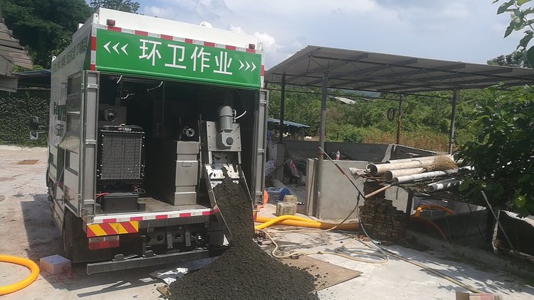 鹰手营子矿污泥干湿分离技术